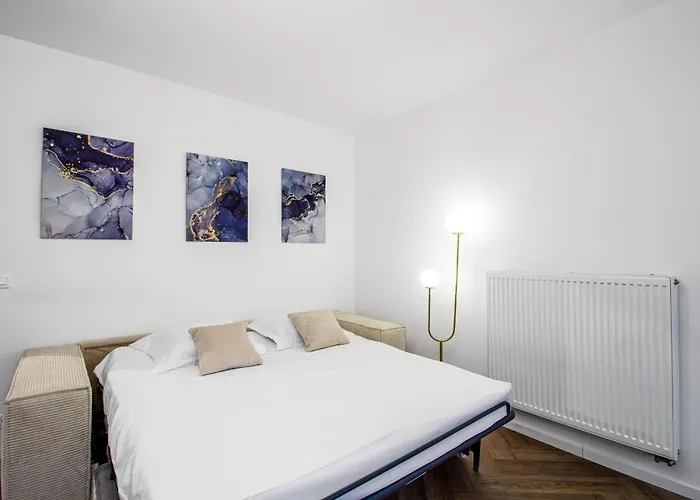 Apartment Sweet-aristo, Chic & Elegant, Proche Luxembourg Algrange